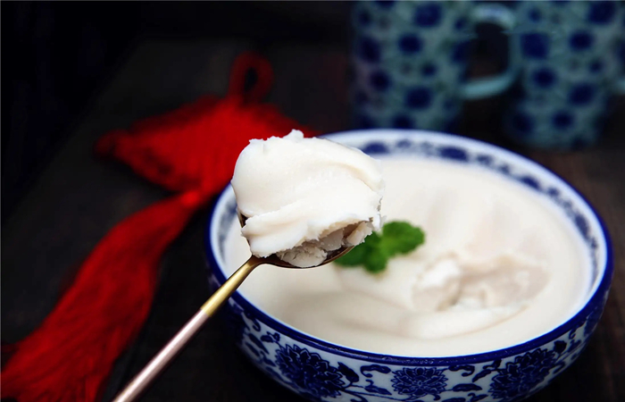 動(dòng)物油700-450.jpg